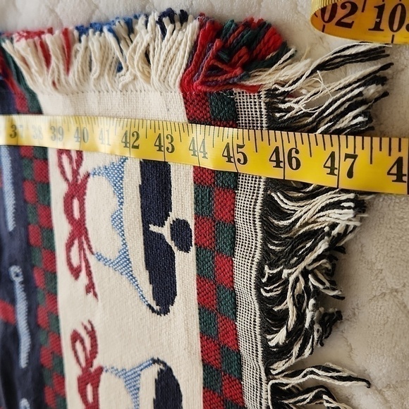 New Carpet Throw Christmas With fringe Hem Holidays Decor Vintage - Picture 11 of 11